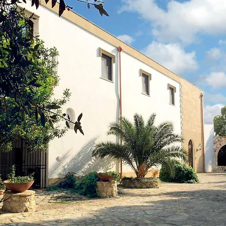 Masseria Artemisia Torre San Giovanni Ugento