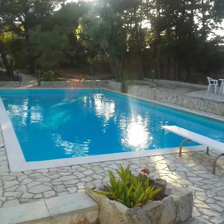 Masseria Artemisia Torre San Giovanni Ugento
