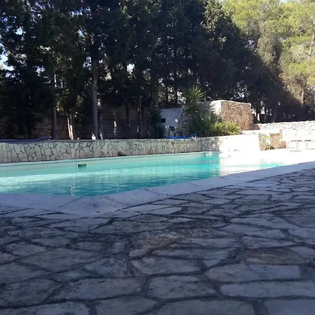 Masseria Artemisia Bed & Breakfast