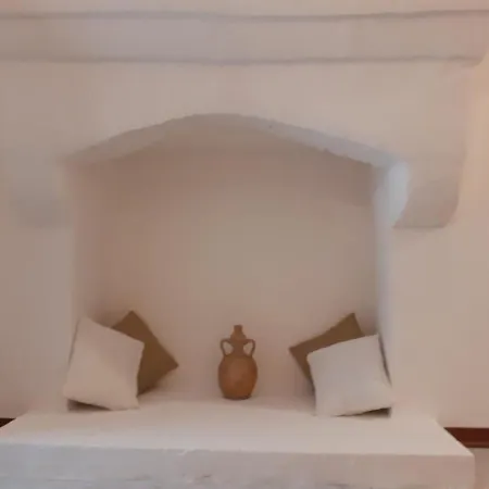 Masseria Artemisia Bed & Breakfast